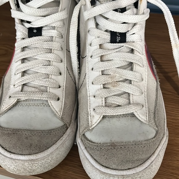 Rush Maroon Nike Blazer Mid 77 SE. Size 4.5 Youth. - Picture 6 of 6